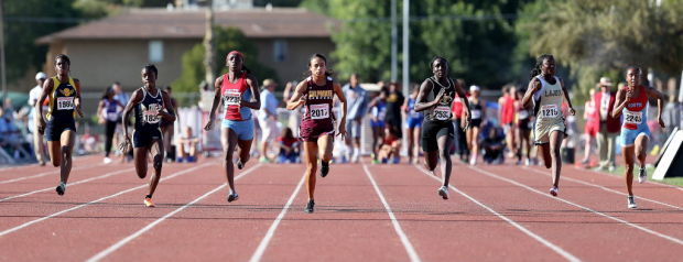 AZ.DW.Track.Field.003.JPG (copy)